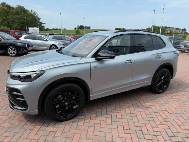 2025 Volkswagen Tiguan 2.0 TSi 204 Black Edition 4-Motion Auto