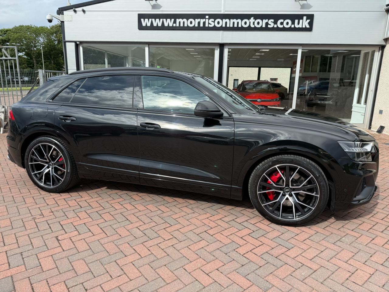 2022 Audi Q8