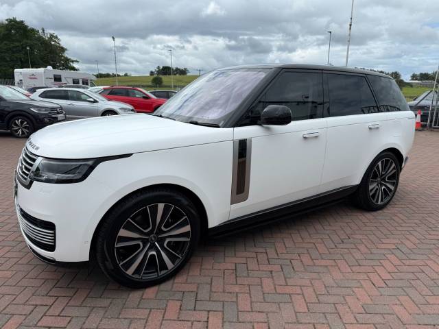 2024 Land Rover Range Rover SV 3.0 P510e Auto
