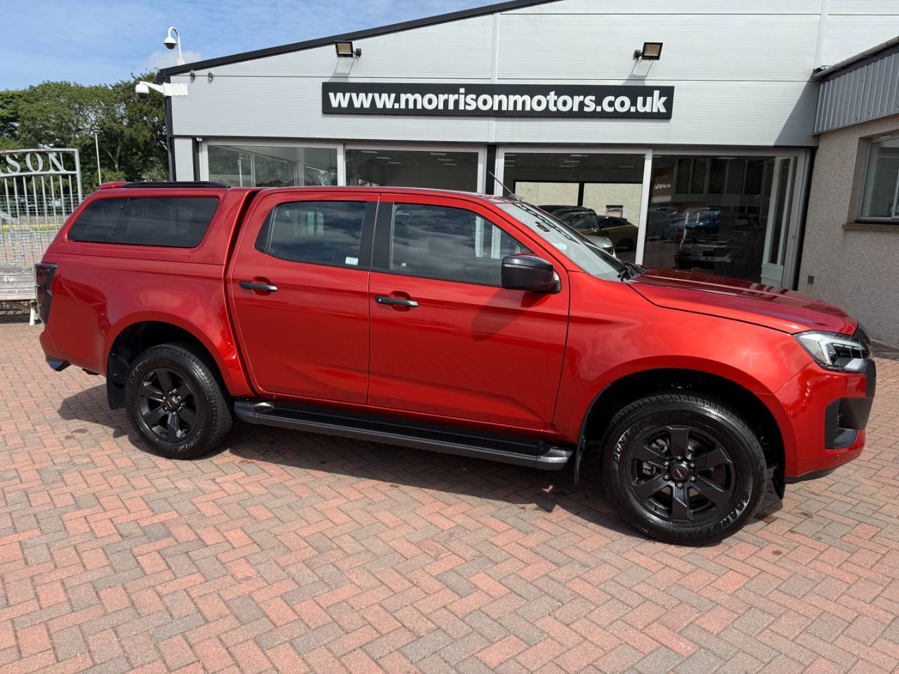 2025 Isuzu D-max