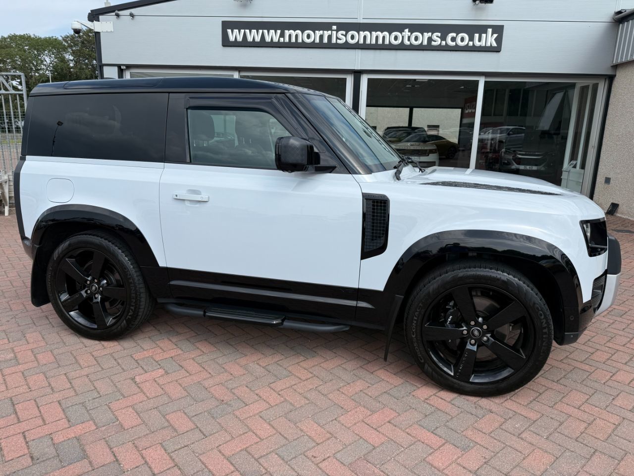 2022 Land Rover Defender