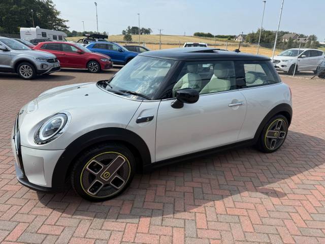 2021 Mini Hatchback 0.0 Cooper-S Auto Level 3 135kw 33kwh