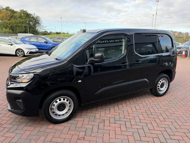 2024 Peugeot Partner 1.5 BlueHDi 100 Professional Van