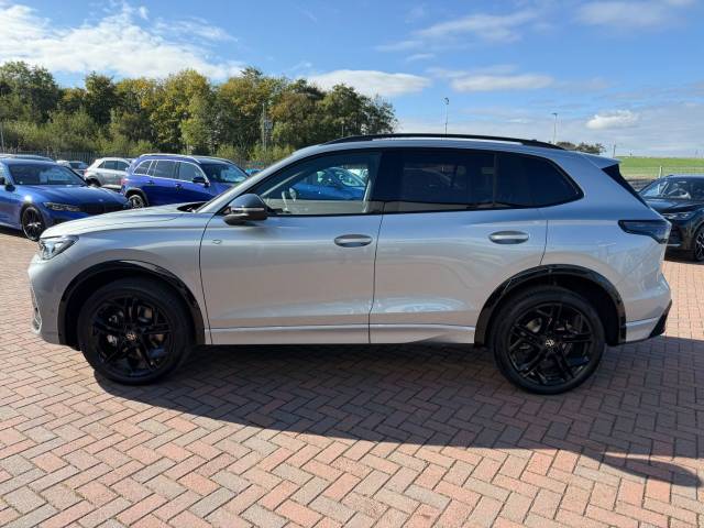 2025 Volkswagen Tiguan 2.0TSi 204 4-Motion Black Edition Auto