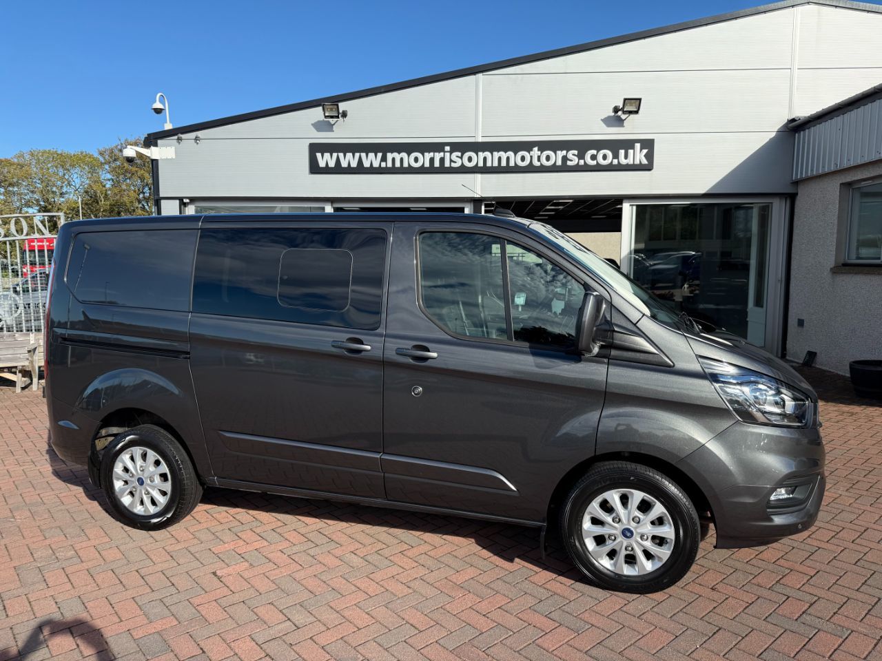 2023 Ford Transit Custom
