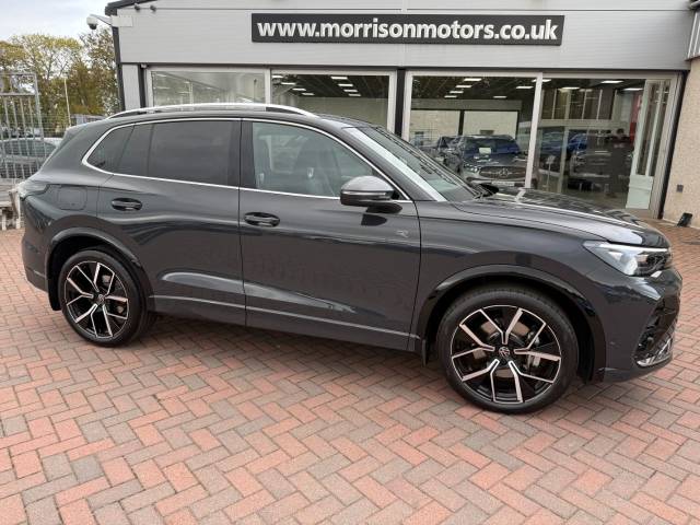 Volkswagen Tiguan 2.0TDi 150 R-Line Auto Estate Diesel Urano Grey
