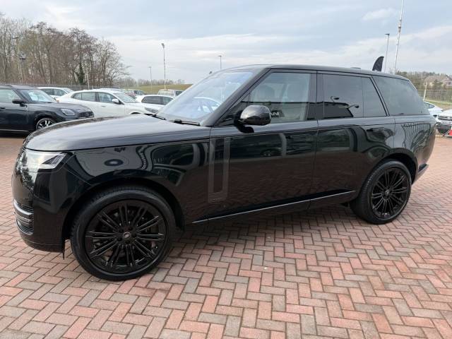 2023 Land Rover Range Rover 3.0 D350 Autobiography First Edition Auto