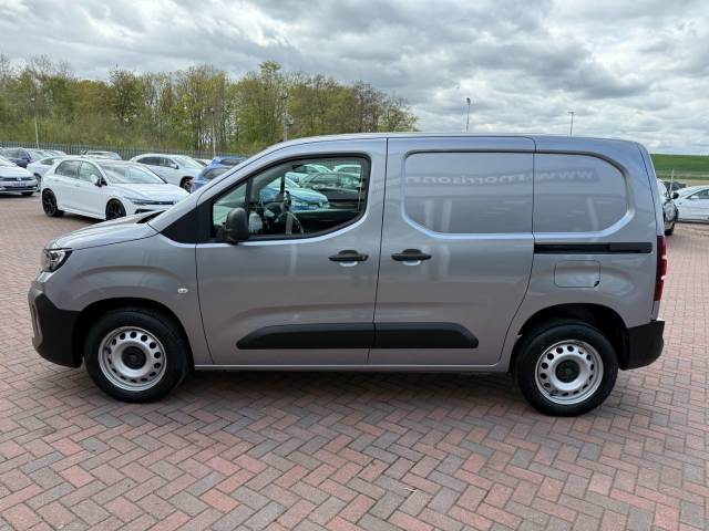 2024 Peugeot Partner 1.5 BlueHDi 100 Professional Van