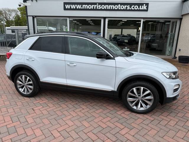 Volkswagen T-Roc 1.5TSi 150 Design Auto Hatchback Petrol White Silver/black Roof