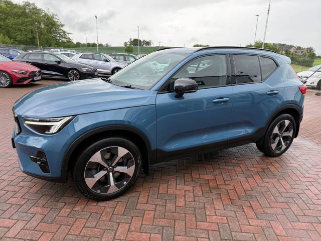 2023 Volvo XC40 2.0 B4P 197 Ultimate Dark Auto
