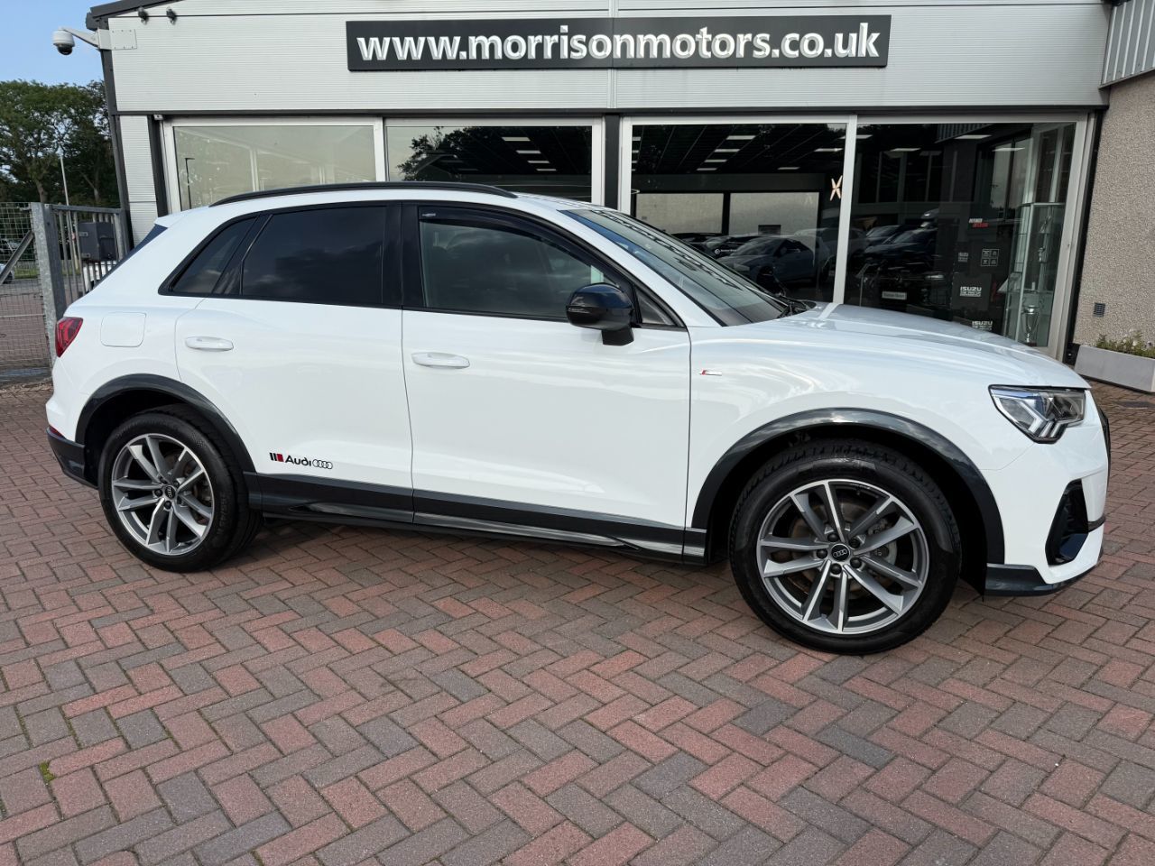 2022 Audi Q3
