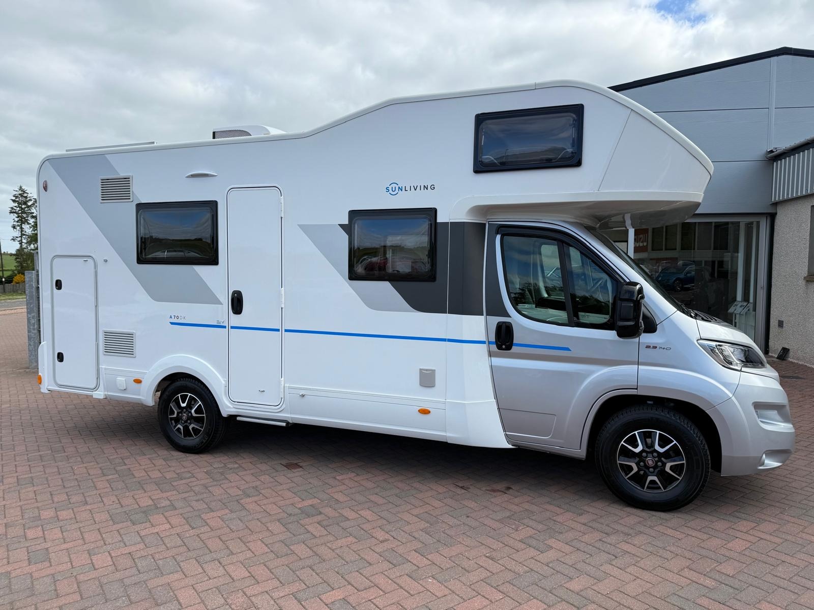 2022 Fiat Ducato 2.3HDi 140 Automatic, Adria Sunliving A70 DK