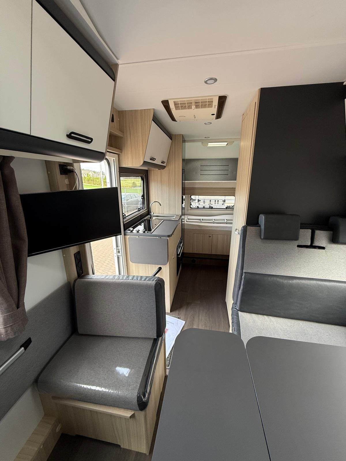 2022 Fiat Ducato 2.3HDi 140 Automatic, Adria Sunliving A70 DK