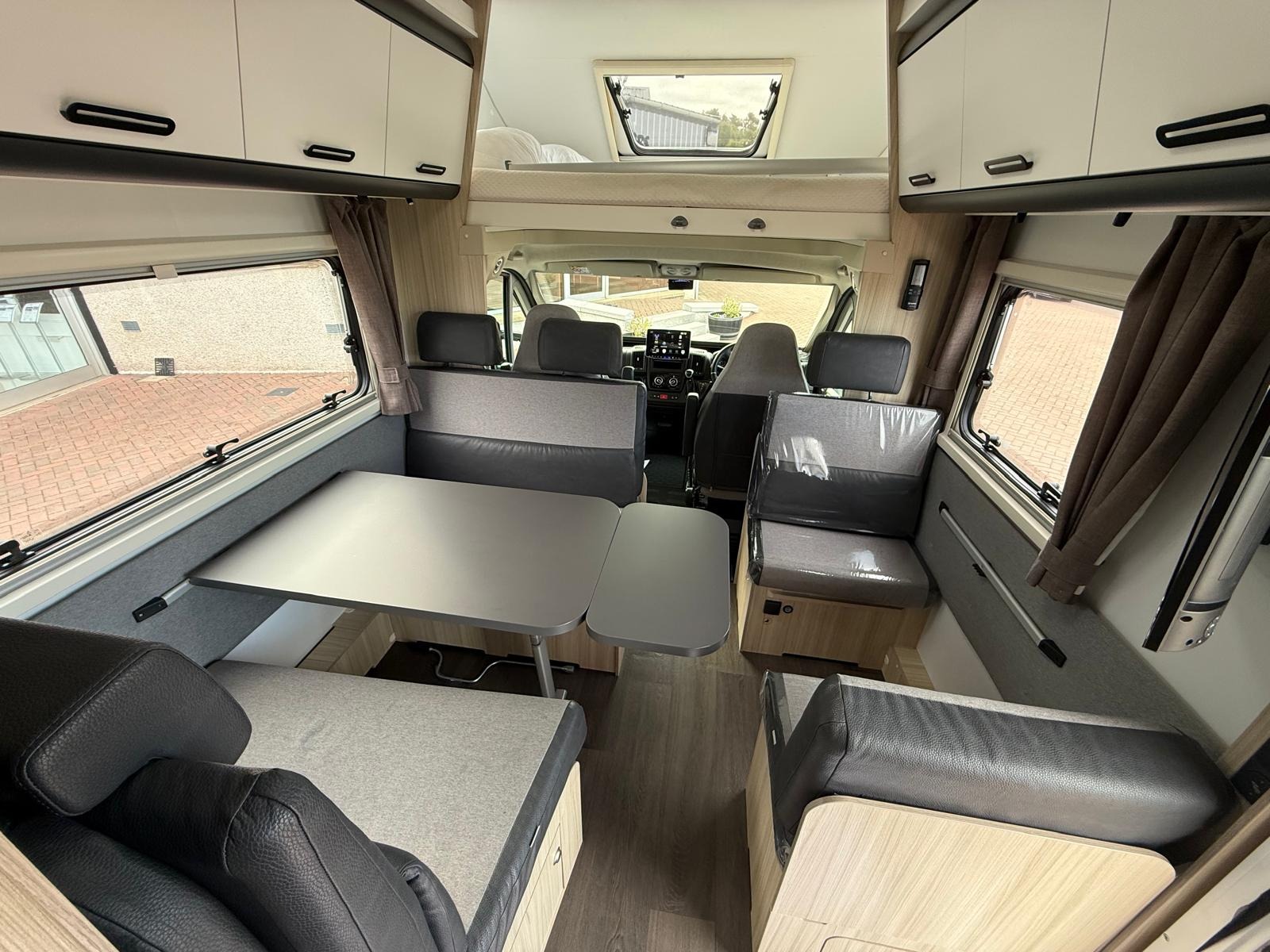 2022 Fiat Ducato 2.3HDi 140 Automatic, Adria Sunliving A70 DK