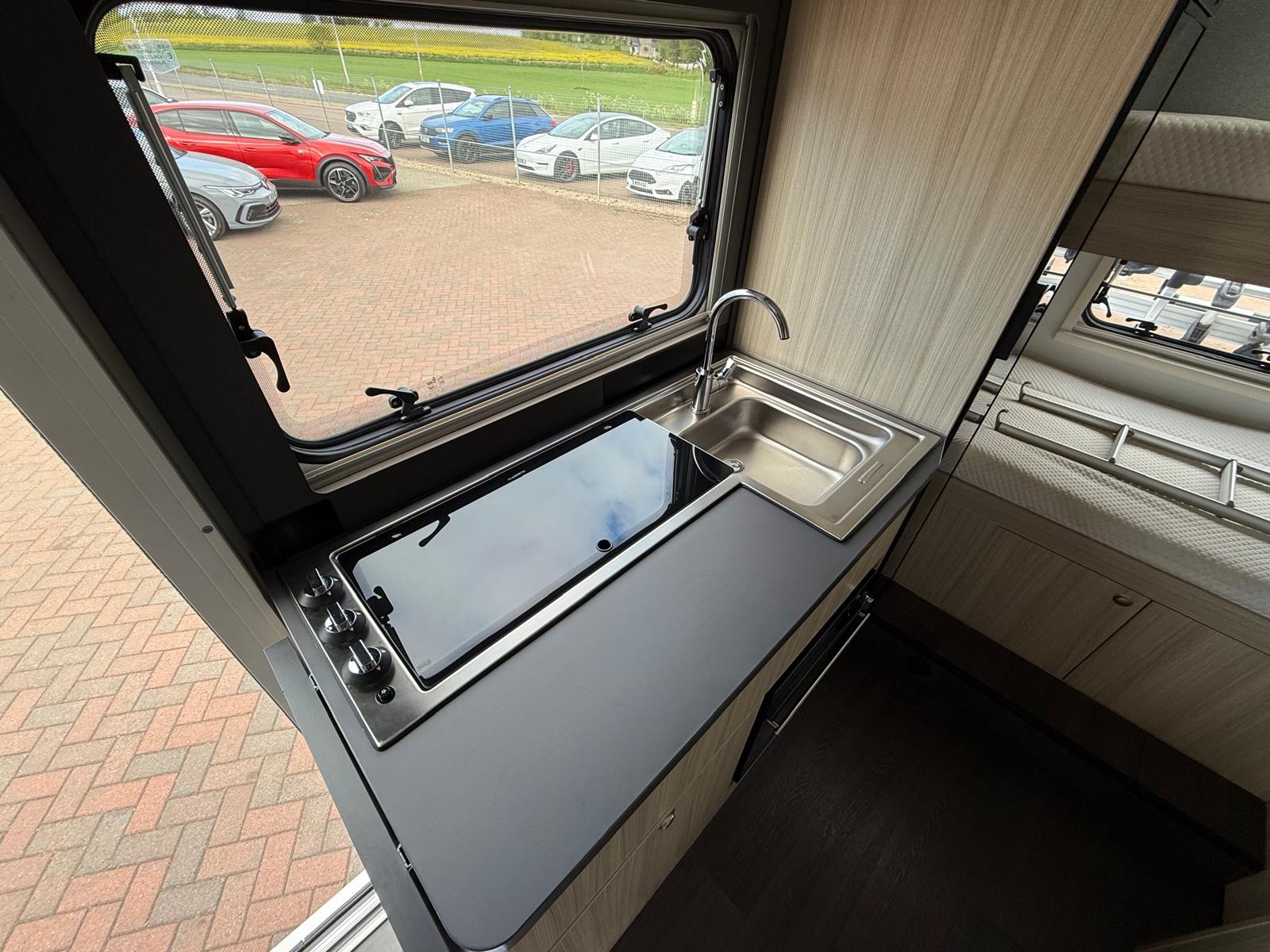 2022 Fiat Ducato 2.3HDi 140 Automatic, Adria Sunliving A70 DK