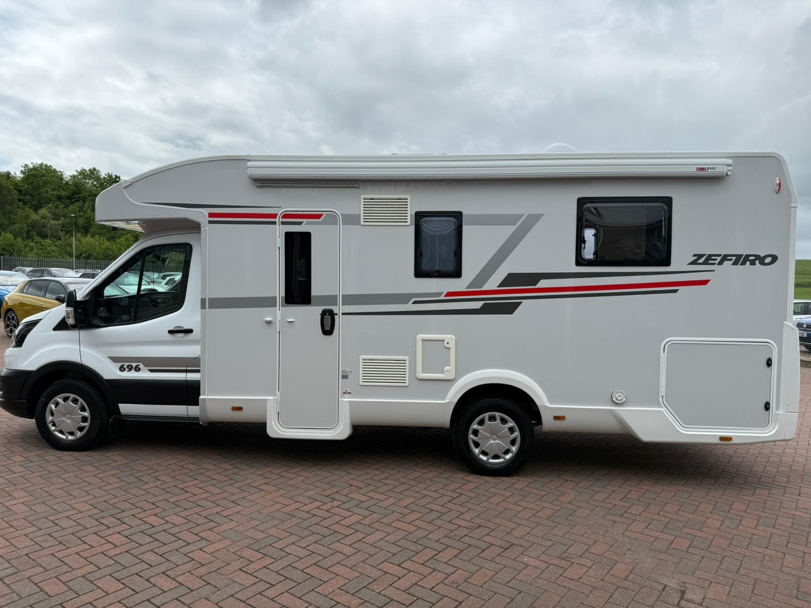 2021 Ford Transit 2.0 130 Auto, Roller Team Zefiro 696