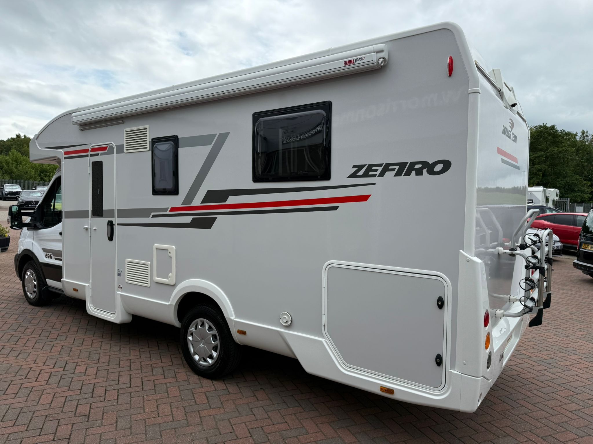 2021 Ford Transit 2.0 130 Auto, Roller Team Zefiro 696