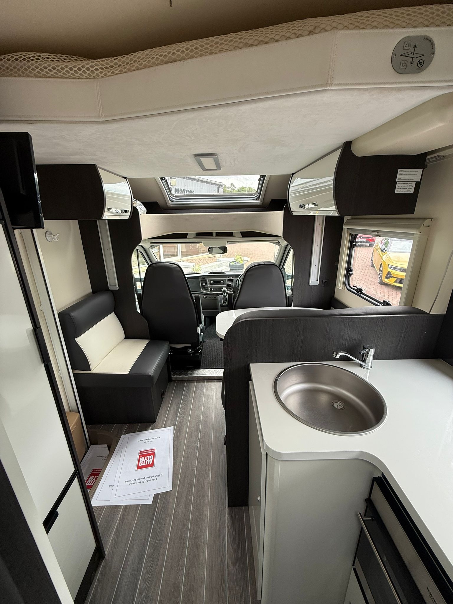 2021 Ford Transit 2.0 130 Auto, Roller Team Zefiro 696