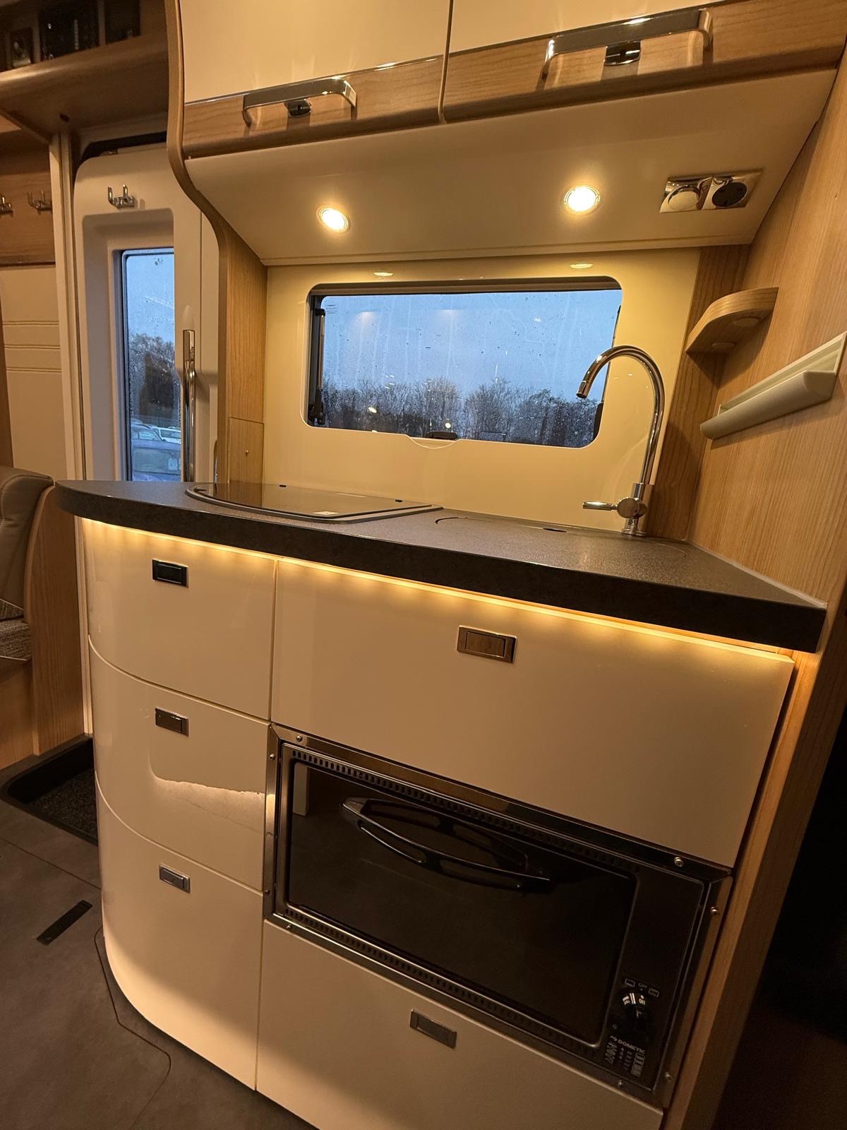 2022 (22) Fiat Ducato 2.2 140 Auto, Malibu T430 LE