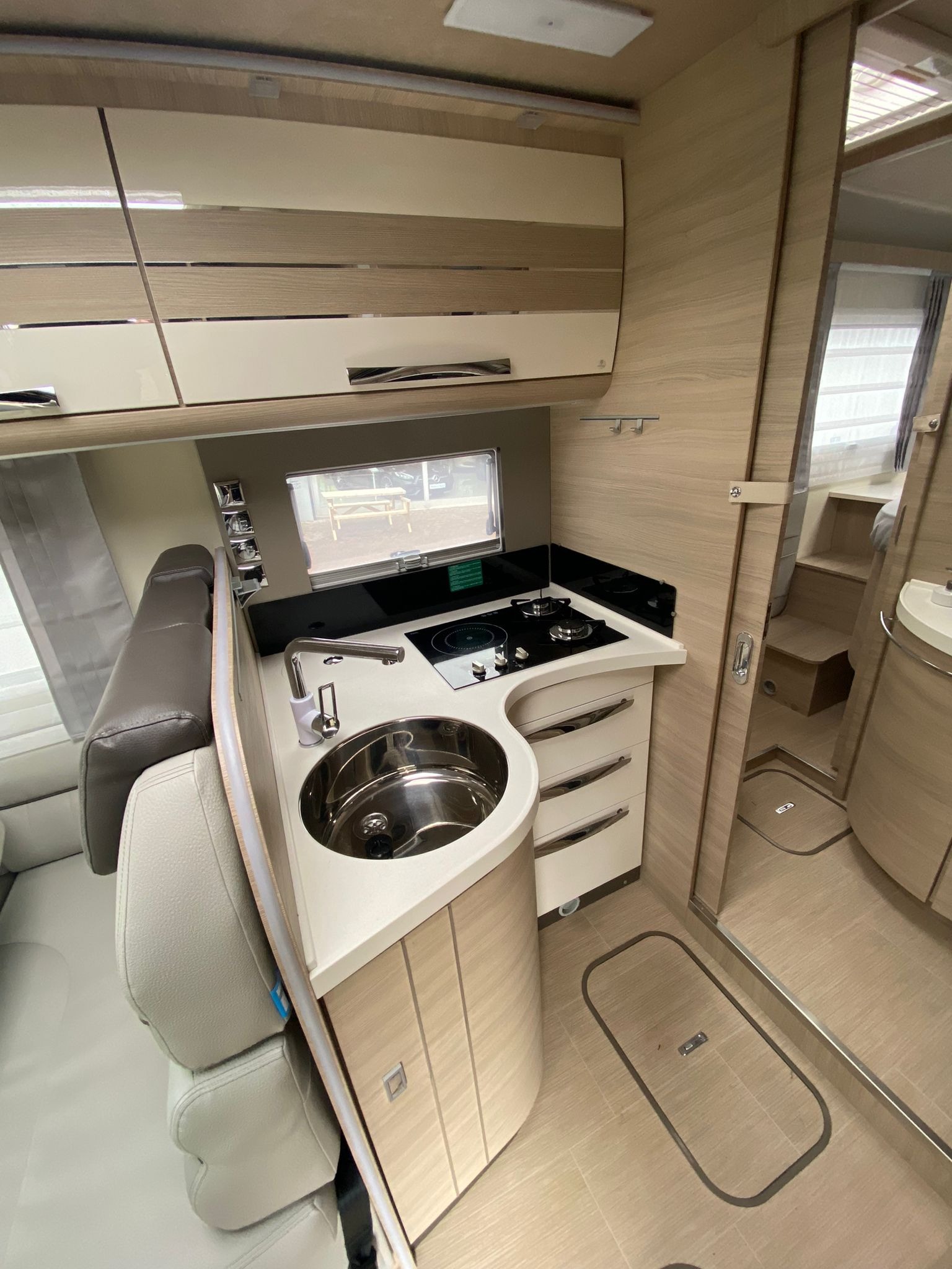 2020 (70) Mobilvetta K Yacht Teknoline 79 2.3HDi 150 Auto